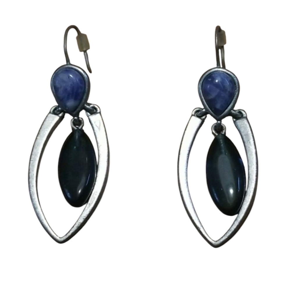 Kenneth Cole Reaction Sodalite Dangle Earrings 30$